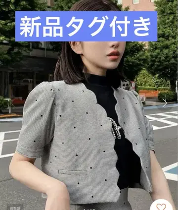 다리치 택 포함 새상품 스캘럽 자켓 숏 기장 반팔