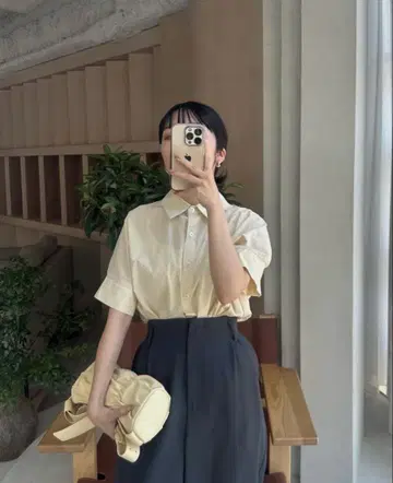 법적 문제 해결을 위한 프랑스 소매 셔츠