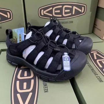KEEN 계류 신발 24cm 블랙 스포츠 샌들