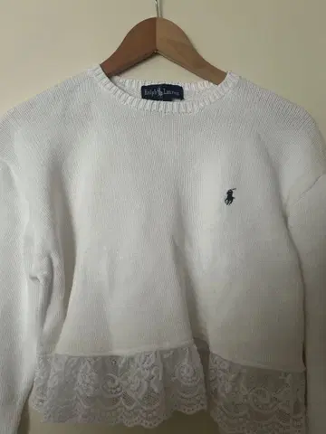 Ralph Lauren 화이트 니트 스웨터 레이스 디테일