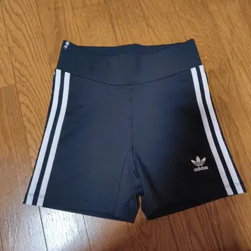 아디다스 블랙 숏팬츠