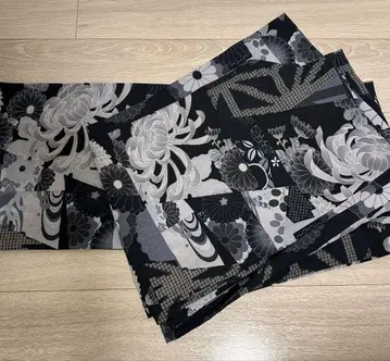 블랙과 그레이의 꽃무늬 유카타, 오비 세트, 헤고 오비