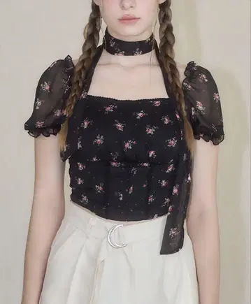 yilon LITTLE FLOWER CHIFFON BLOUSE 블랙