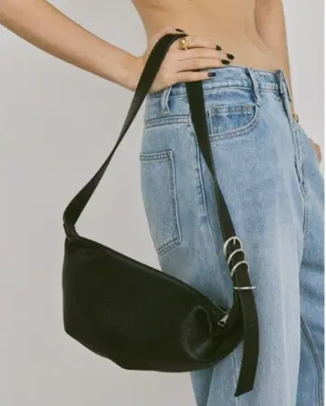 문 메탈 반지 바디 백