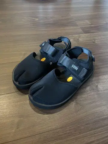 suicoke Bita-V 타비 샌들 블랙 27cm