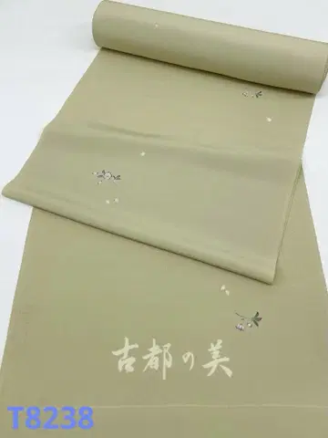 코몬 토비가라 벚꽃 새싹색 순수 실크 옷감