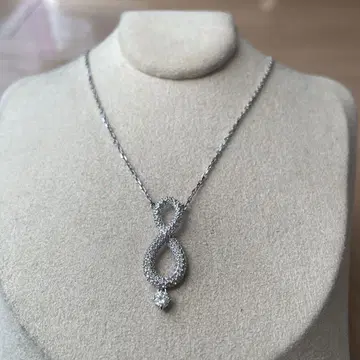 SWAROVSKI INFINITY 목걸이