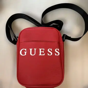 GUESS 숄더백 레드