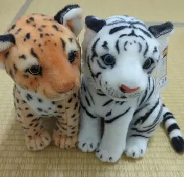 오렌지와 화이트 타이거 봉제 인형 세트