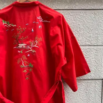 USED USA 구제 의류 자수 가운 코트 차이나 스카 가운 빈티지