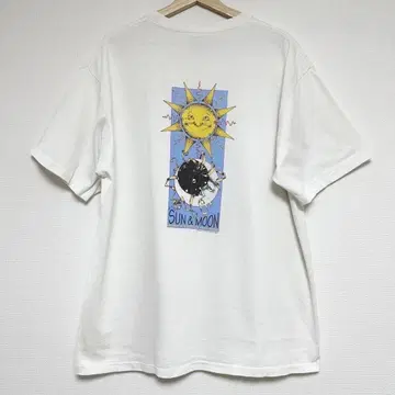 1990년대 아트 티셔츠 "태양과 달"