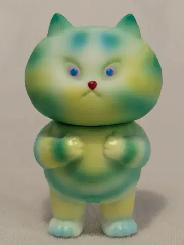 MEDICOMTOY VAG 시리즈 32.5 후테코네코 그린