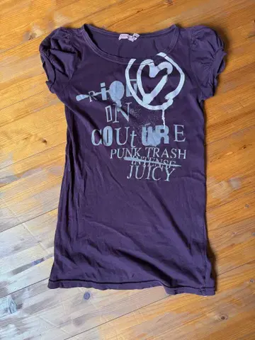 Juicy Couture 퍼플 티셔츠 그래픽 프린트 S