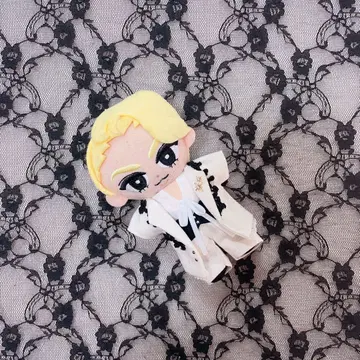 SnowMan 라울 의류 스노우 칠 의상 RAYS
