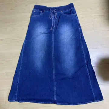 저널 스탠다드, 롱 데님 스커트