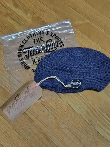 TENDERLOIN 본점 한정판 T-TAM BEANIE 네이비