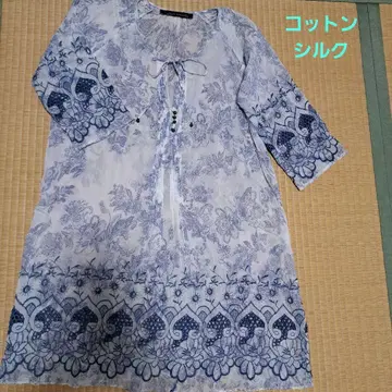 꽃무늬 오분 소매 튜닉 코튼 실크 인도산 레이스 비침