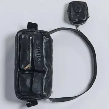 가시 주머니 포켓 백 블랙