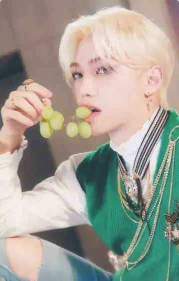 StrayKids FELIX THE VICTORY 2/6