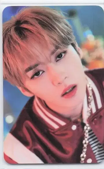 StrayKids Lee Know THE VICTORY 2/6