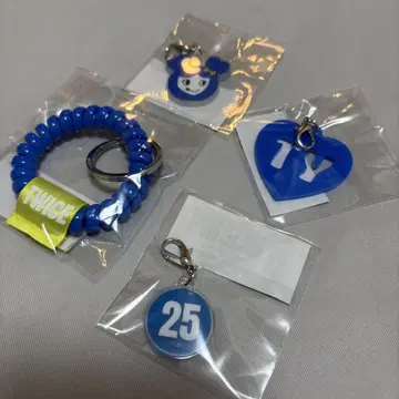 TWICE POPUP WORKSHOP 츠위 4종 세트