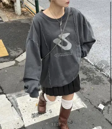오버 사이즈 맨투맨 그레이