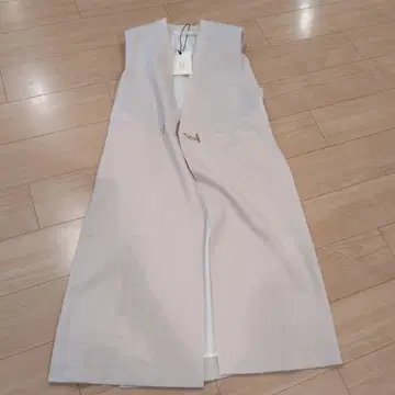 HARUNOBU UMURATA 라이트 베이지 베스트