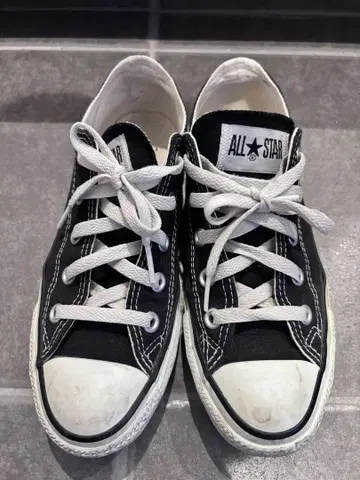 CONVERSE ALL STAR 블랙 스니커즈