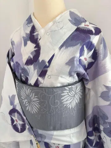 무사마노안 면 유카타 화이트 베이스에 나팔꽃