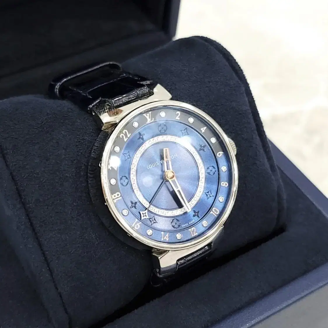 LOUIS VUITTON 루이비통 Louis Vuitton Tambour Moon Dual Time