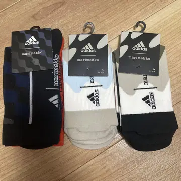 아디다스 adidas 마리메꼬 marimekko 양말 22~24cm