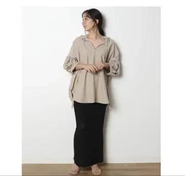 meri 미리 벌룬 소매 썸머 블라우스 베이지