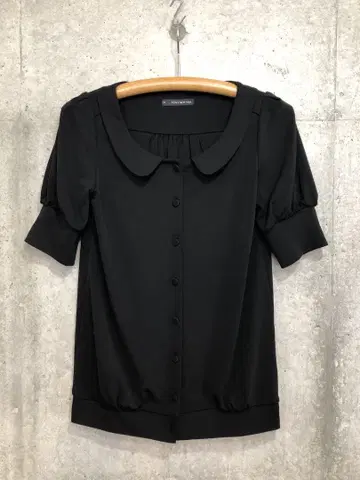foxey 폭시 뉴욕 반팔 블라우스 블랙 둥근 카라