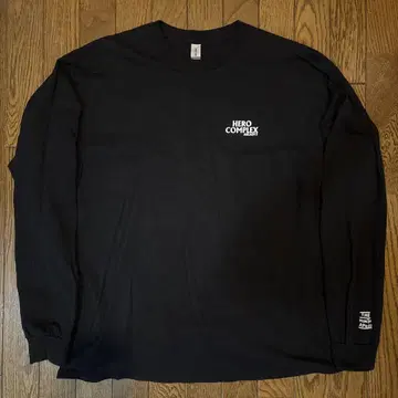HERO COMPLEX 로고 롱 T 블랙 XL