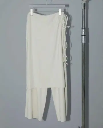 아누케 레이어드 컷 팬츠 36