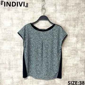 일본제 [INDIVI] 꽃무늬 반팔 블라우스 절개 블라우스 SIZE38