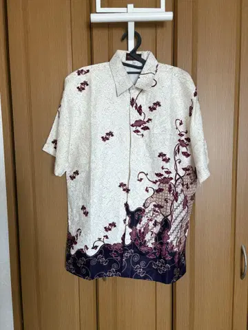 BATIK ROEBINI 바틱 셔츠 반팔 L 동양인 에스닉