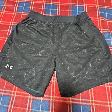 언더아머 하프 팬츠 XL