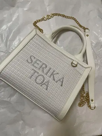SERIKA TOA 화이트 숄더백