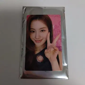 TWICE 사나 트레이딩 카드