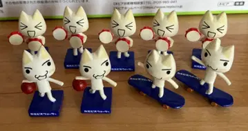 어디서나 함께 토로 피규어
