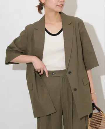 새상품 저널 스탠다드 리룸 린넨 코튼 하프 슬리브 자켓