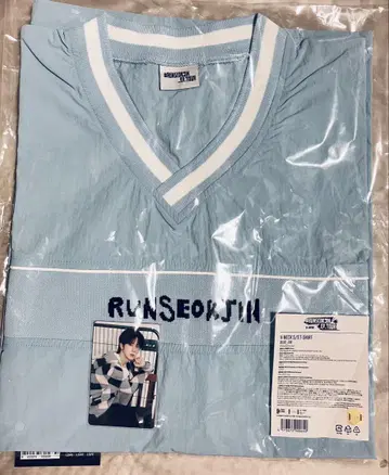 RUNSEOKJIN Tour 티셔츠 V넥 JIN 사이즈