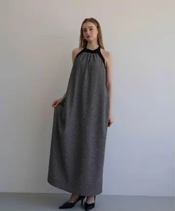 Acka. resort back open dress 사이즈 1