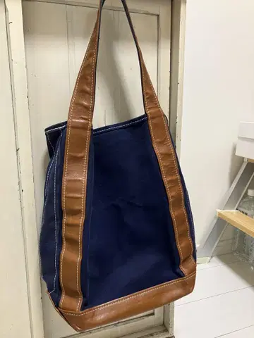 TEMBEA 바게트 토트백 네이비