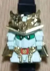 건담 손목시계 데쵸파입니다.