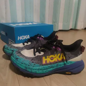 HOKA speed goat6 여성용 24cm 박스 포함