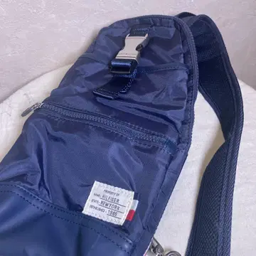 타미힐피거 바디 백, 네이비
