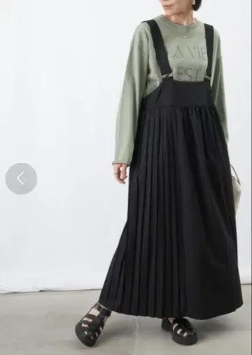 새상품급 루카 레이디 랙 루카 점퍼 스커트 살로펫 블랙 플리츠