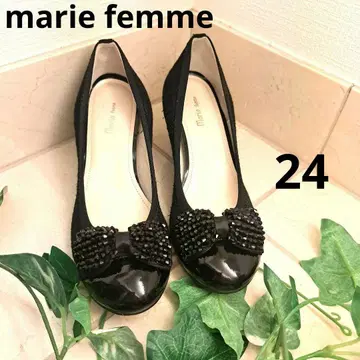 마리 팜므 블랙 펌프스 24